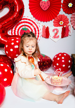 Isla's 2nd BDAY cake smash! (4)
